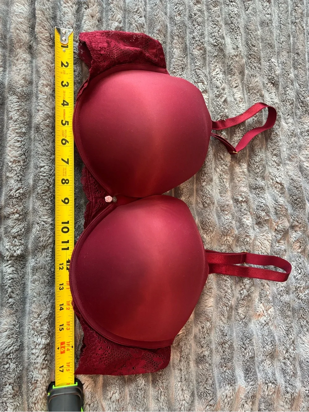 Victoria Secrete Dream Angels Push Up Bra Deep Red with lace band 44C